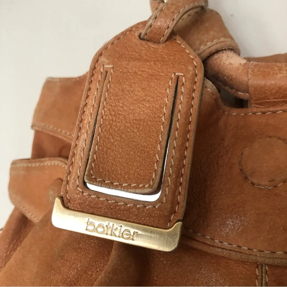 BOTKIER Camel Tan Metallic Suede Leather Crescent Hobo Boho Handbag Bag Purse